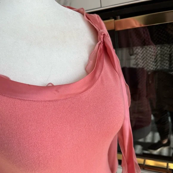 Banana Republic lightweight coral sweater with stain ribbon - Picture 8 of 13